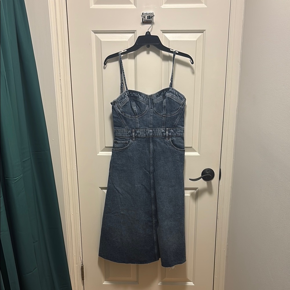Blue Sleeveless Knee-Length Sheath Dress with Spaghetti Straps for Casual Wear